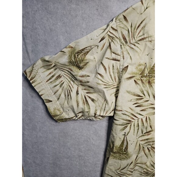 Woolrich Shirt Mens Large Floral Hawaiian Beach Fishing Button Up Outdoors SS - Picture 8 of 11